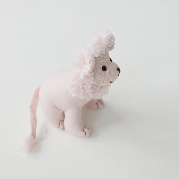 Linen Lion Rattle